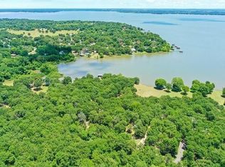 911 Louis Ln, Kemp, TX 75143