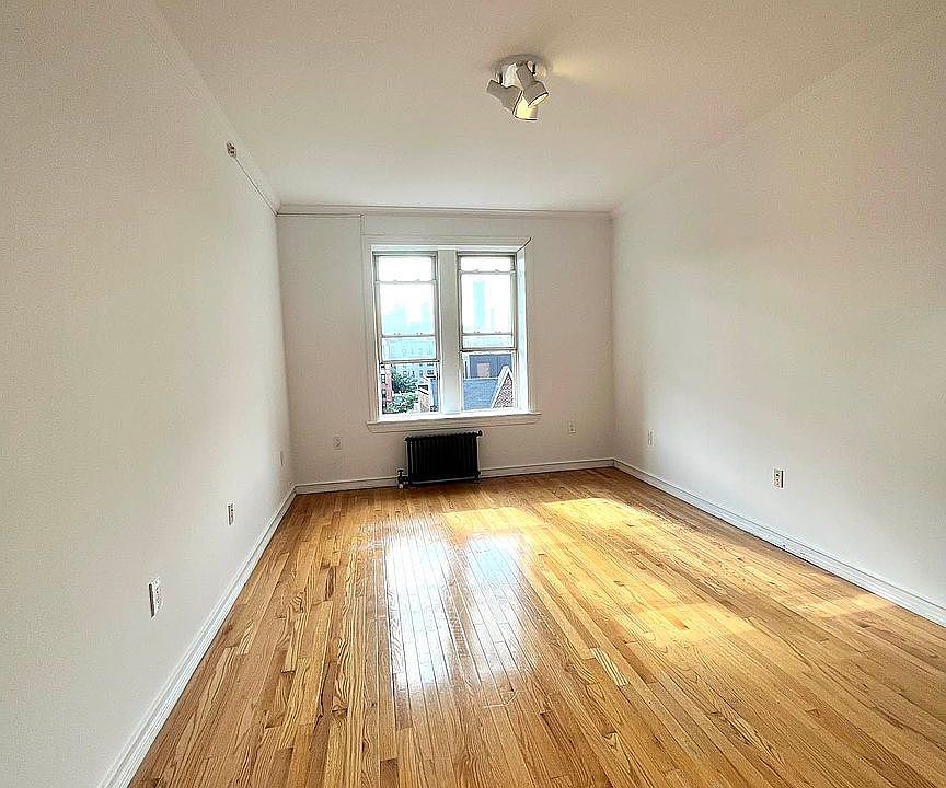 1st image of 4141 43rd St APT F9