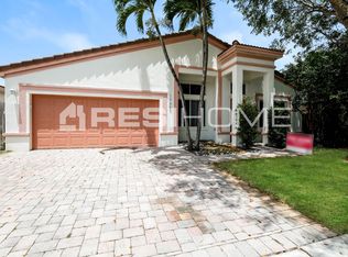10651 SW 14th Ct, Davie, FL 33324