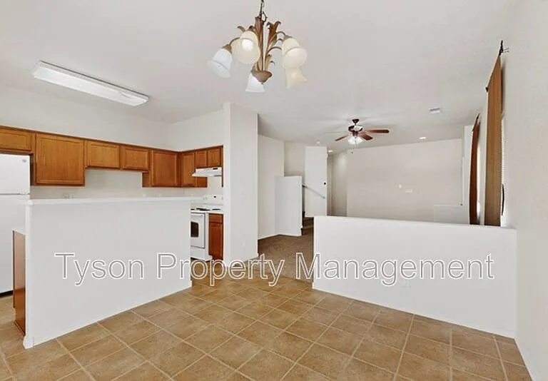 5648 Valle Alegre Pl NW — Photo 9