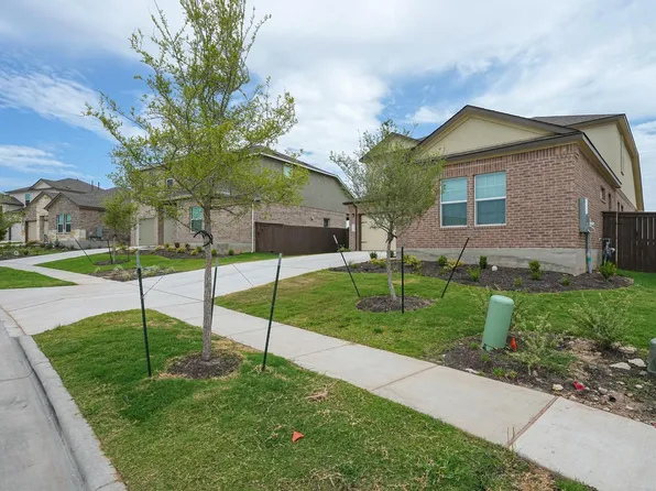 932 Mallow Rd, Leander, TX 78641