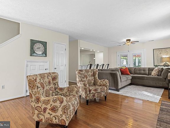 3rd image of 6103 Gray Wolf Ct