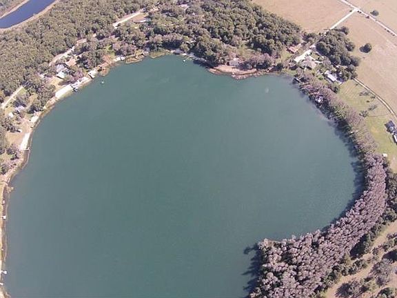 2nd image of 18315 Oak Dr