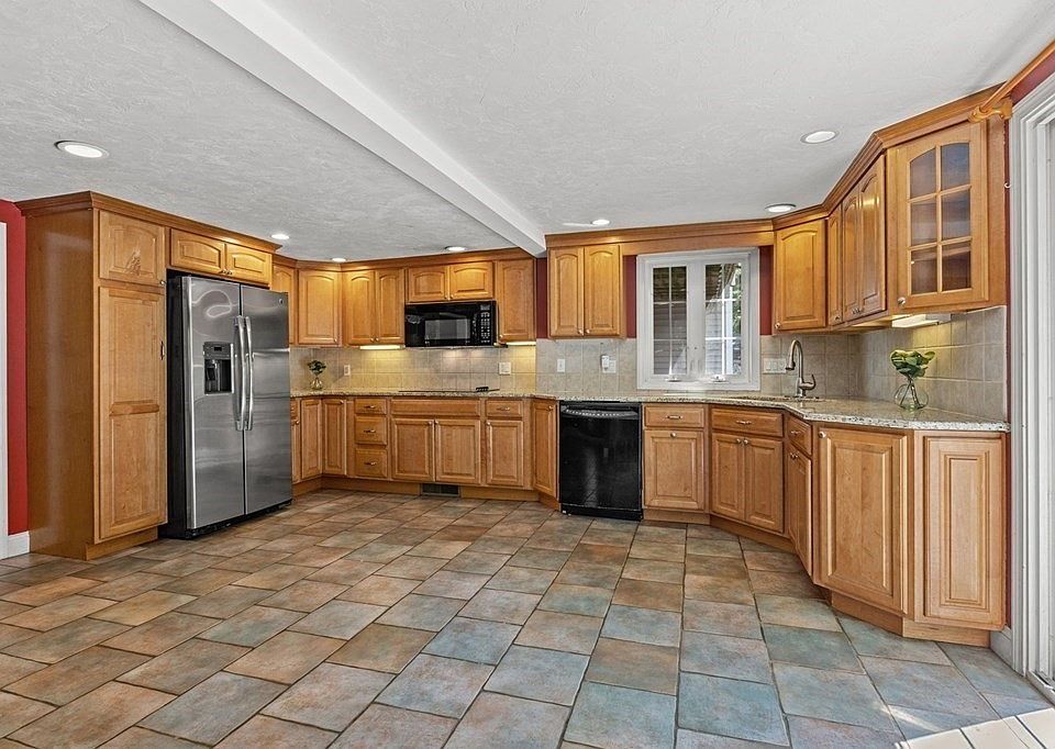 65 Macarthur Rd, Natick, MA 01760 Zillow