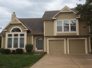 22017 W 51st Ter, Shawnee, KS 66226