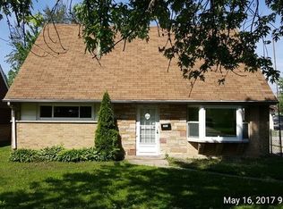 17054 Oakwood Ave, Lansing, IL