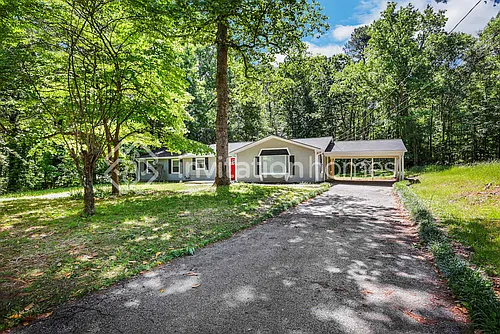 1808 Spring Rd Photo 1