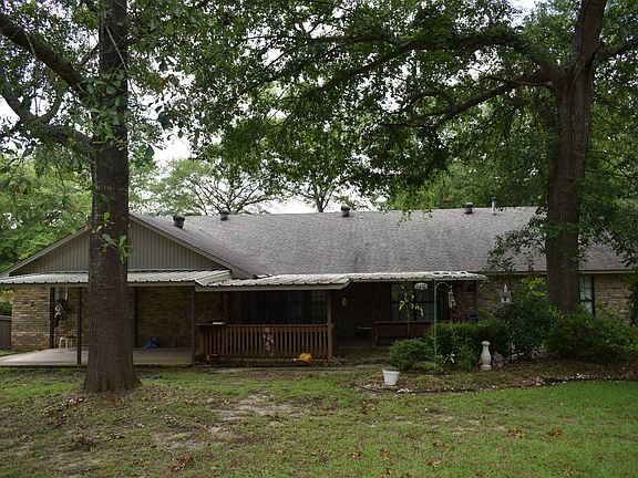 4th image of 20 Springwood Dr