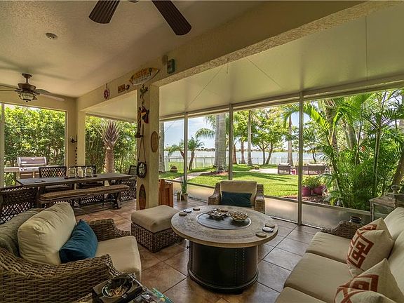 4th image of 1614 Mira Lago Cir
