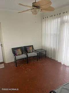 90 Lakewood Dr — Photo 19