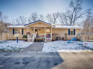 232 Starling Dr, Pennington Gap, VA 24277