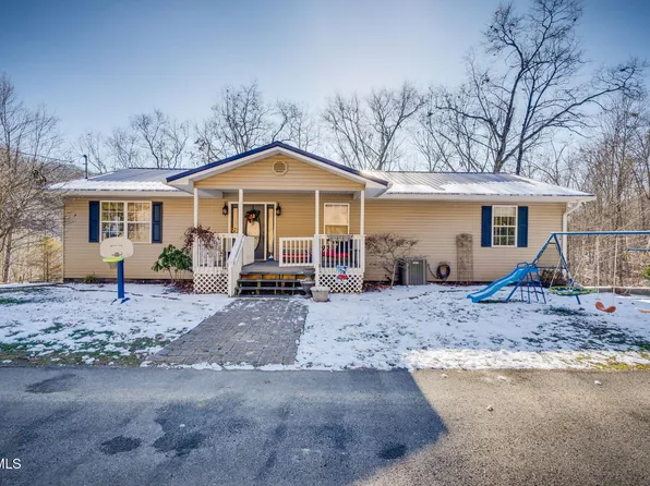 232 Starling Dr, Pennington Gap, VA 24277