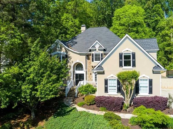 1346 Waterford Green Close NE, Marietta, GA 30068