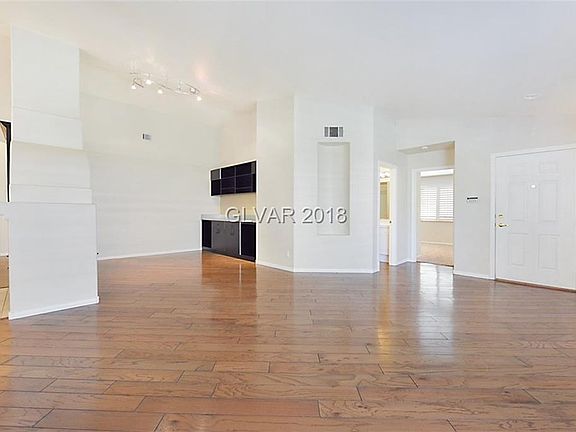 5th image of 283 Queen Creek Cir