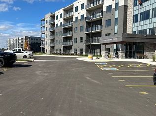 1100 Lackner Pl #305, Kitchener, ON N2A 0M1