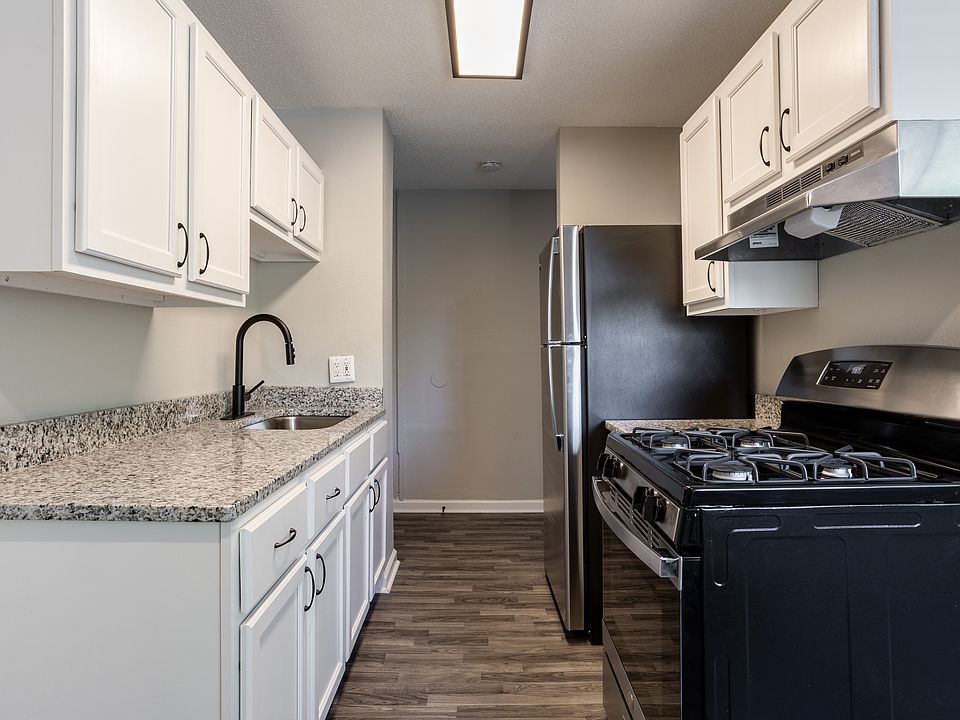 1st image of 5816 W 38th St #5909-10