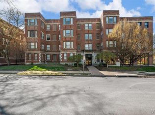 5696 Kingsbury Ave #406, Saint Louis, MO