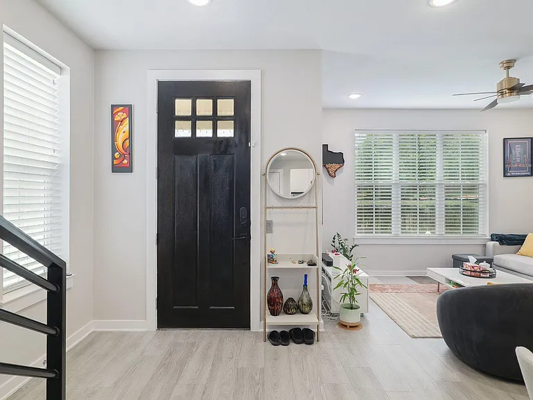 2624 Metcalfe Rd #24 — Photo 3