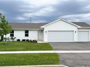 871 Fuller Ln, Belvidere, IL 61008