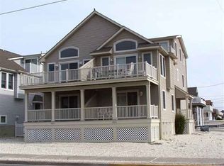 2615 Ocean Dr, Avalon, NJ 08202