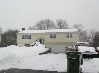 29 Tamarack Dr, Windsor, CT 06095