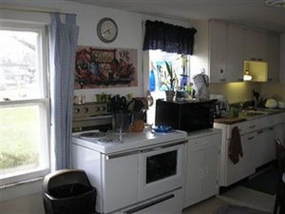 5th image of 2888 Jefferson St
