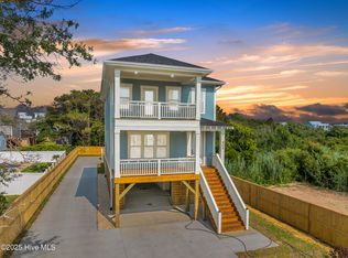 804 2nd St S, Carolina Beach, NC 28428