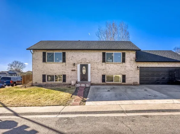 5303 Elkhart, Denver, CO 80239