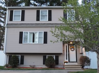 22 Roosevelt Ave, Dracut, MA 01826