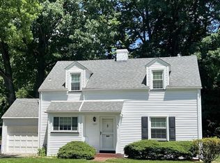 105 E Englewood Ave, New Castle, PA 16105
