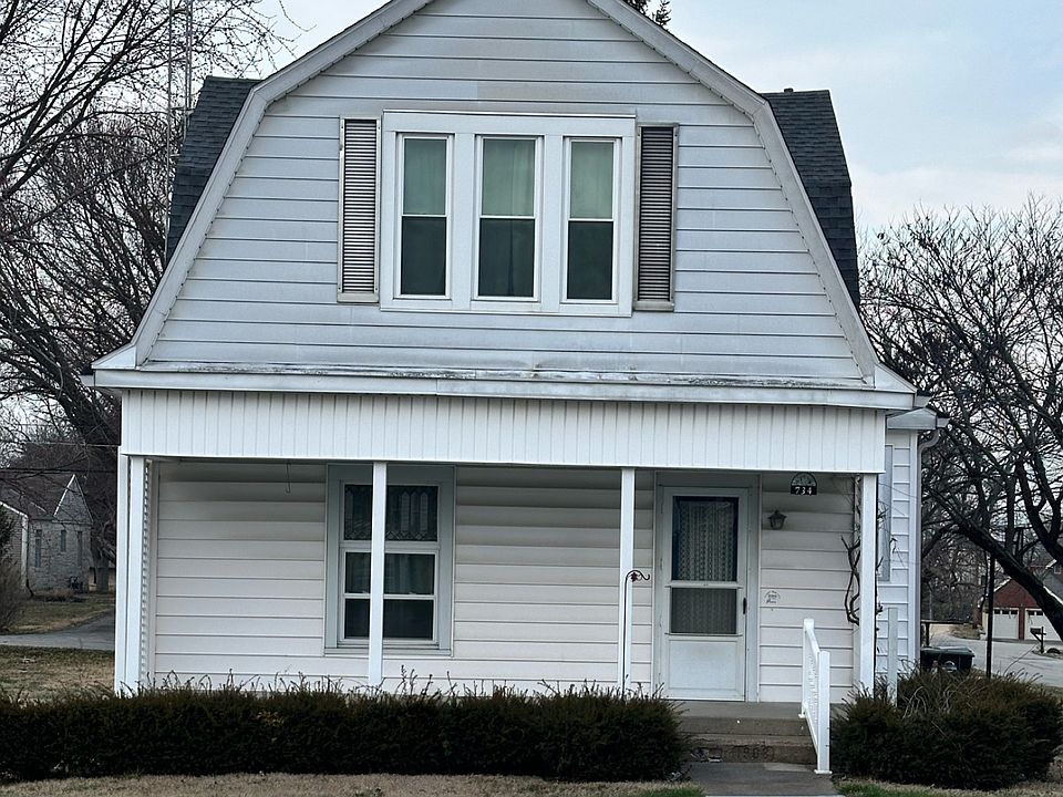 1st image of 734 E Central Ave