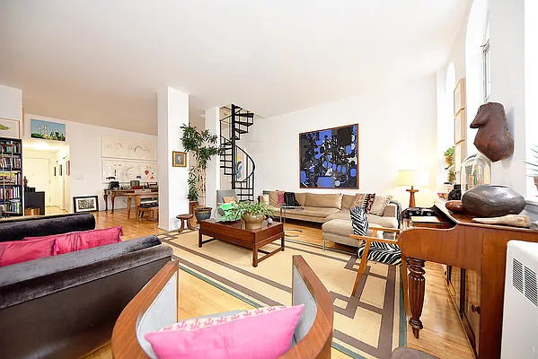 Rented by Buchbinder & Warren | media 8