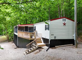 432 N Lake Dr, Burnside, KY 42519