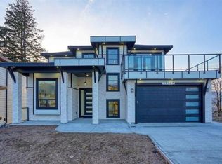 46062 Crestview Dr, Chilliwack, BC V2R6G4