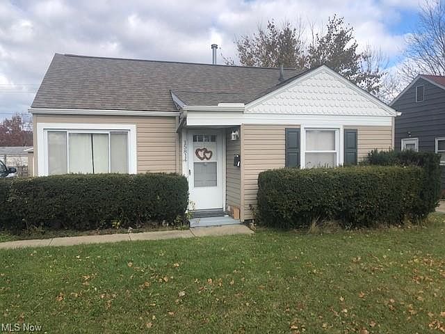 1st image of 15814 Puritas Ave