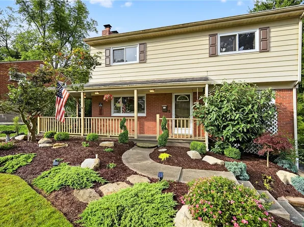 942 Wilamit Dr, Bethel Park, PA 15102