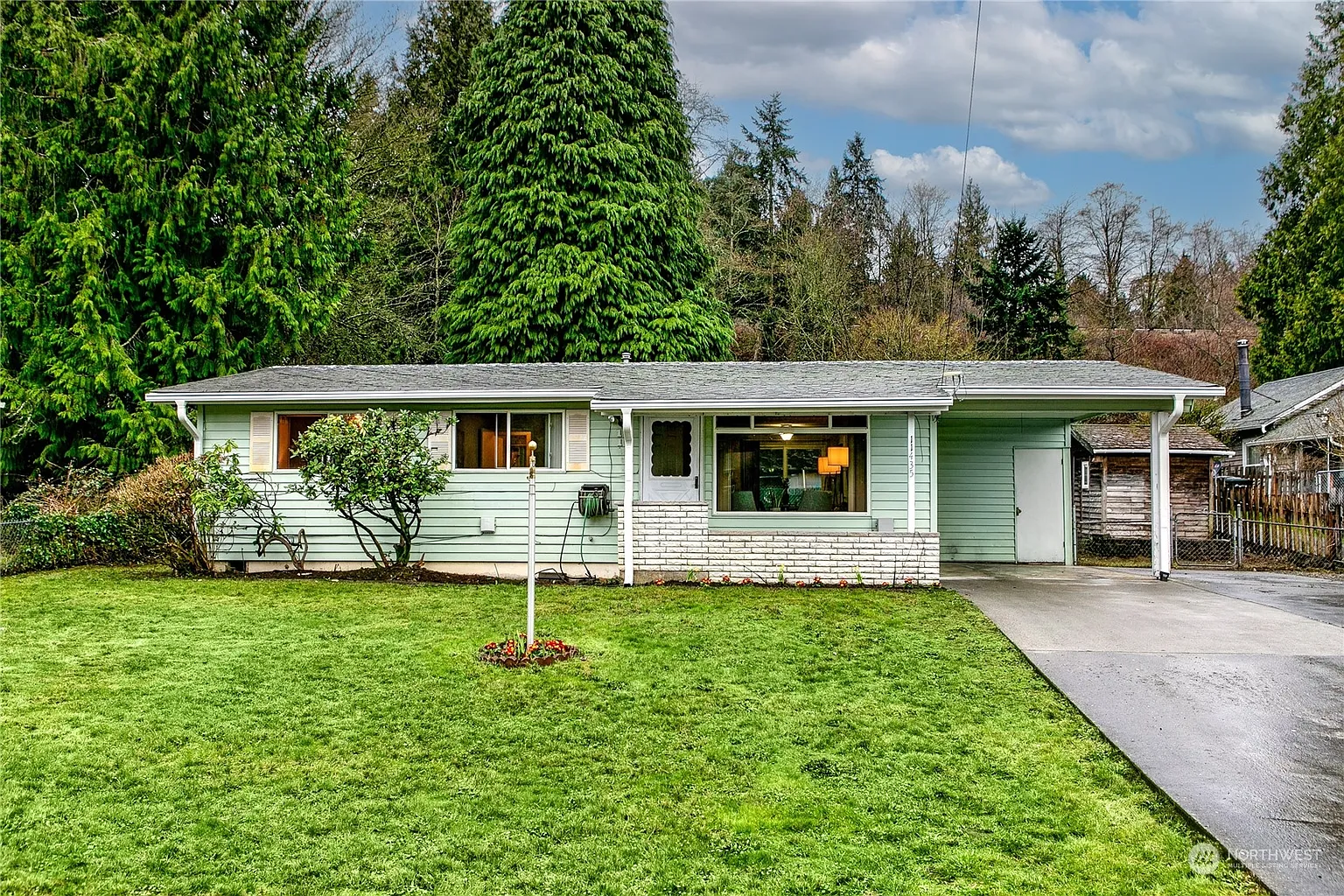 11435 8th Avenue S photo 1