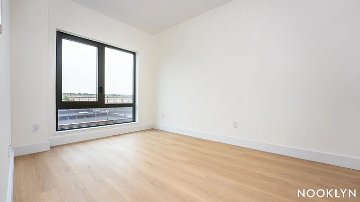 Rented by Nooklyn NYC LLC | media 34