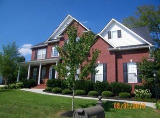 937 Annatole Ln, Knoxville, TN 37938