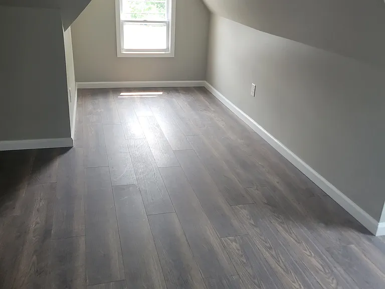 7 N Railroad Ave #2 — Photo 9