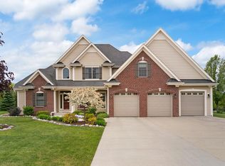 145 Chelsea Ln, Union Grove, WI 53182