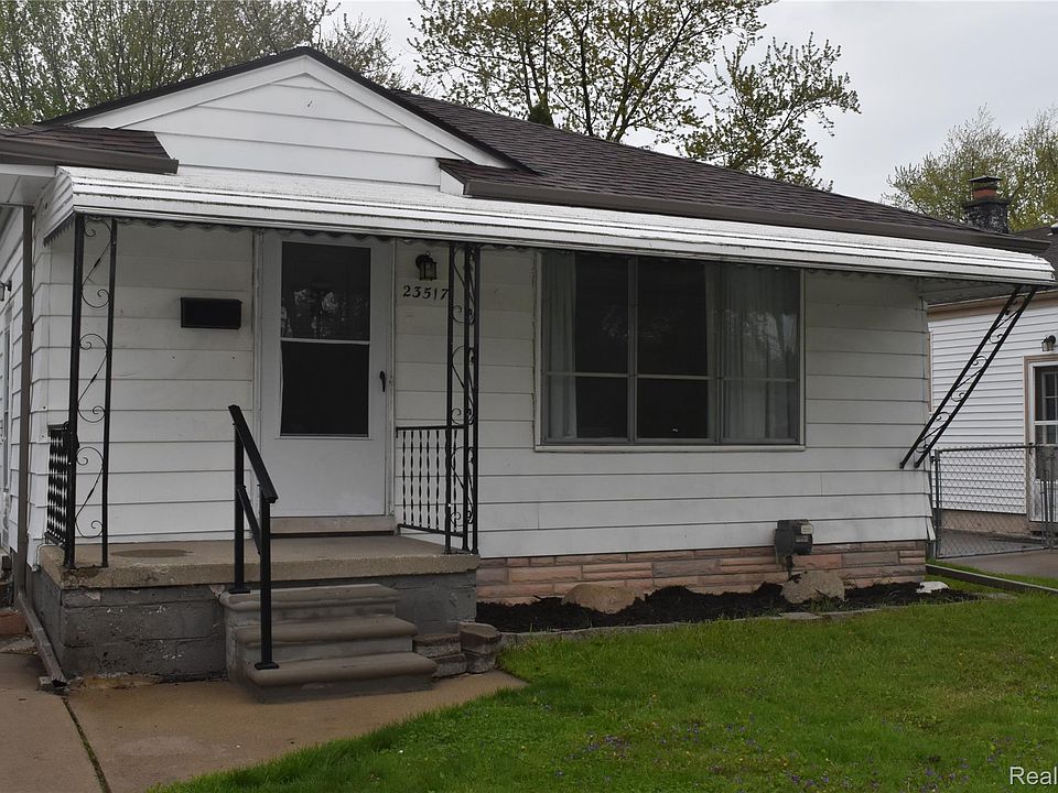1st image of 23517 Elmira St N
