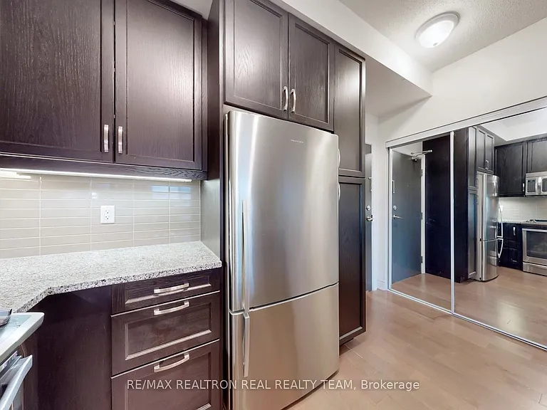 3170 Erin Mills Pkwy #332 — Photo 16