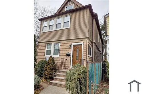 39 Cornell Ave #1 Photo 1