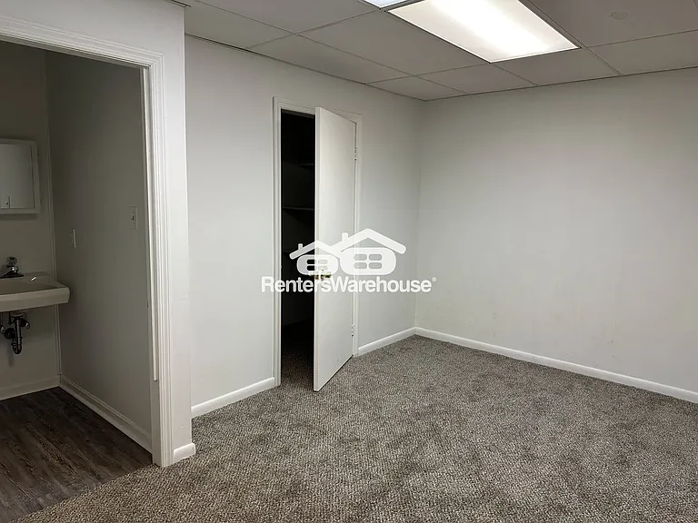 1109 High Country Rd — Photo 39