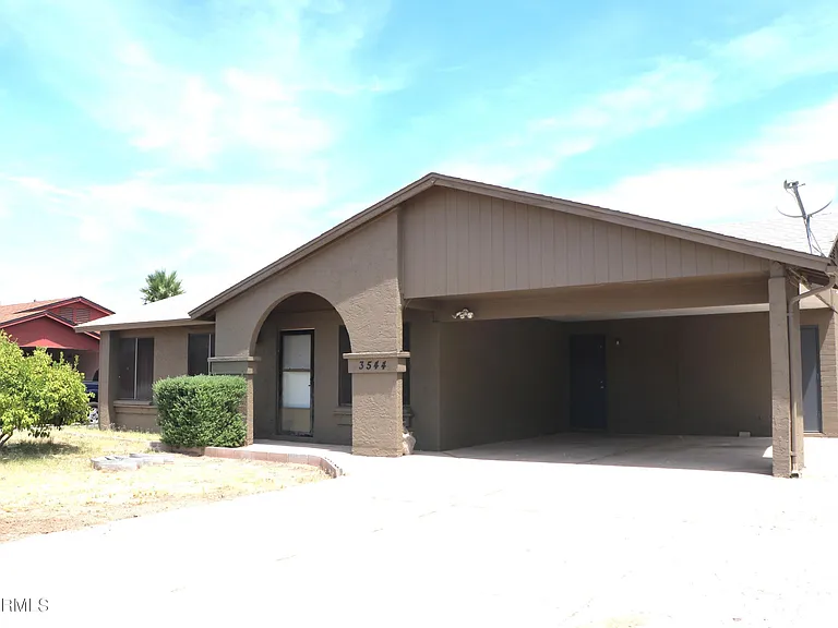 3544 W Charleston Ave — Photo 6