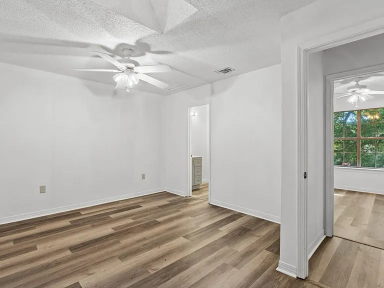 940 Central Ave #16 — Photo 9