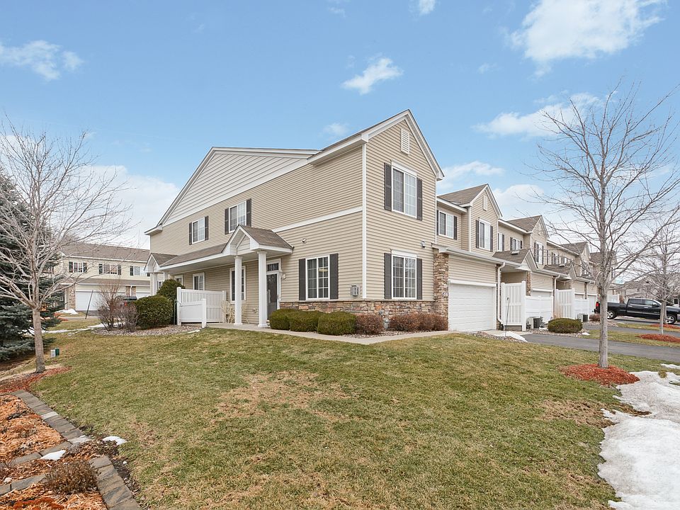 1st image of 4749 Blaine Ave