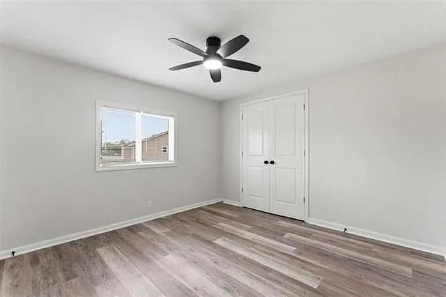 2521 Jayson St — Photo 11