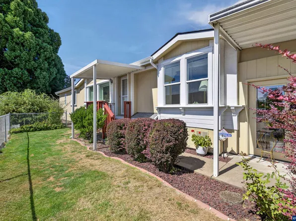 2655 NW Highland Dr Unit 13, Corvallis, OR 97330